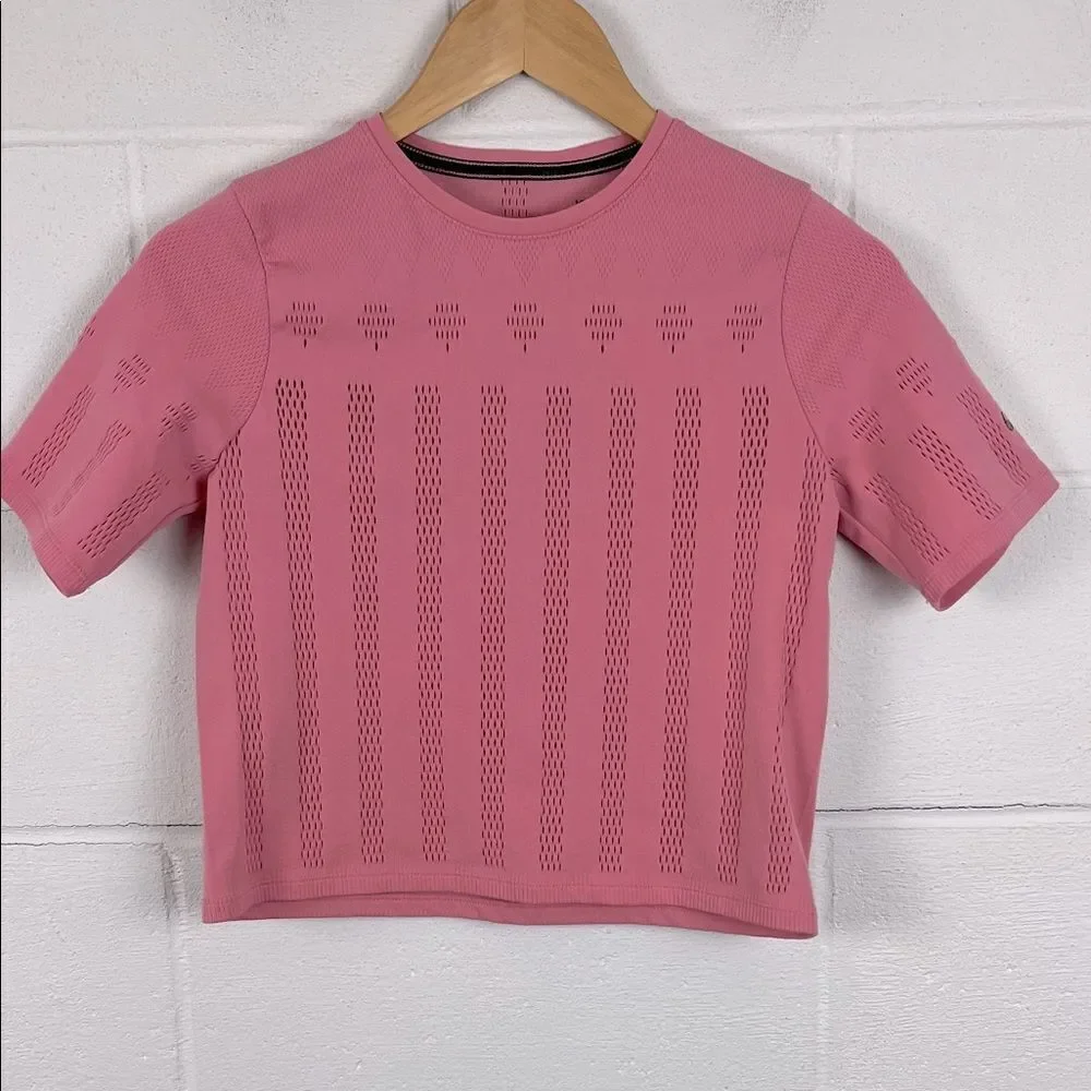 Nike Yoga women’s Dri-Fit Adv luxe short sleeve pink crop top athletic size M